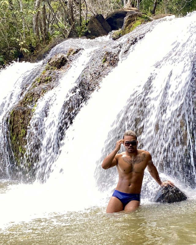 24aaef58-33b5-4532-80b7-13359de68e2a 24aaef58-33b5-4532-80b7-13359de68e2a