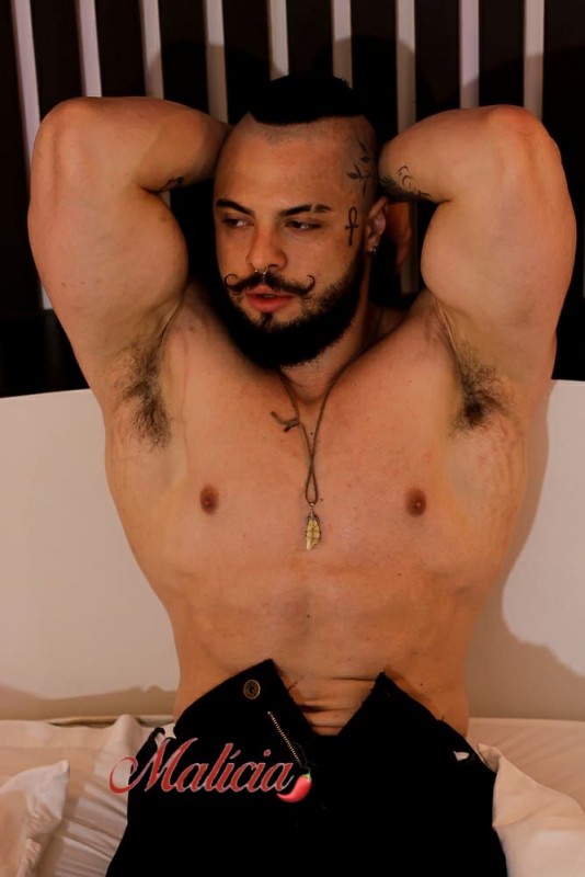 176df434-253d-4154-8317-593d853a2d79