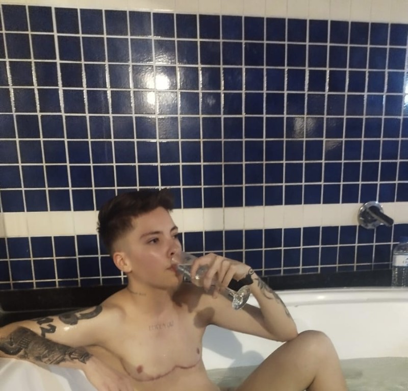 53fe958f-db4f-430e-bcee-0b7cfb95403e 53fe958f-db4f-430e-bcee-0b7cfb95403e