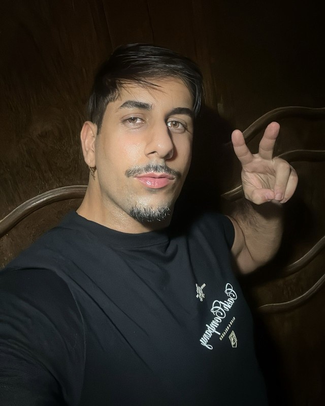 whatsapp-image-2025-03-08-at-151408-1 whatsapp-image-2025-03-08-at-151408-1